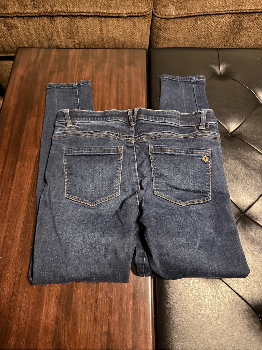 Democracy Women's Skinny Jeans in Dark Blue - Picture 4 of 6